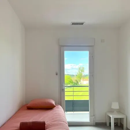 T3 Neuf Avec Parking A 20 Min De Lyon Апартаменты Simandres